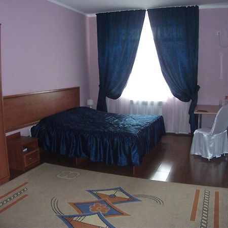 Hotel "Arai" Aqtöbe Buitenkant foto